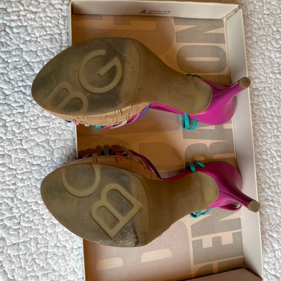 BCBG BG-Santos Multi-Color Cork Heel - Picture 9 of 12